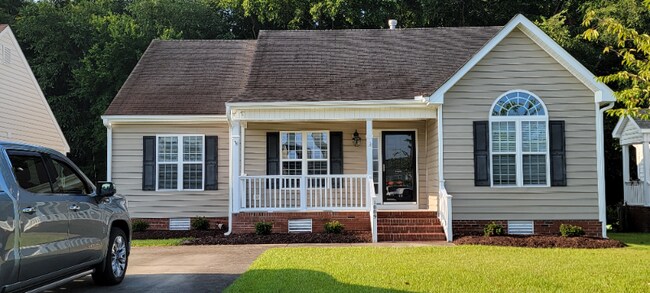 Foto del edificio - 1009 Sebring Dr