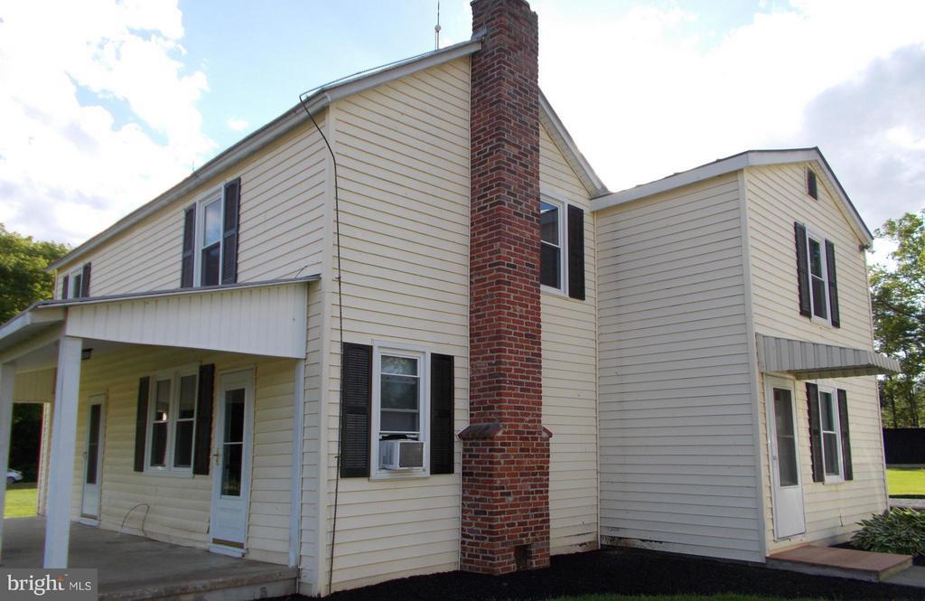 Building Photo - 5666 Germantown Rd