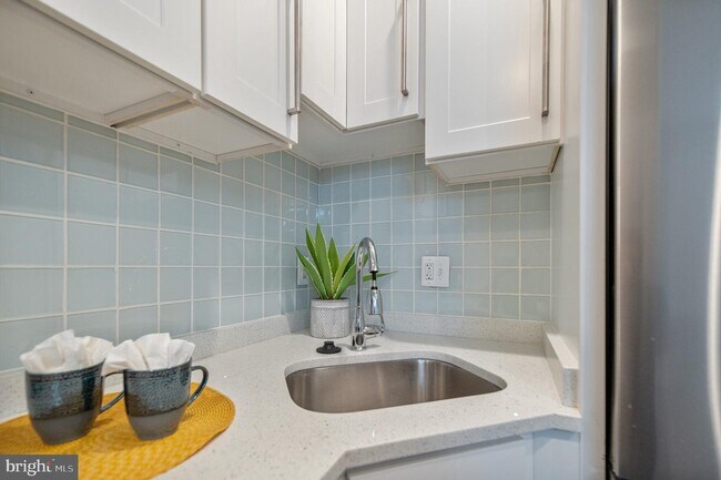 Foto del edificio - 1038 Bladensburg Rd NE