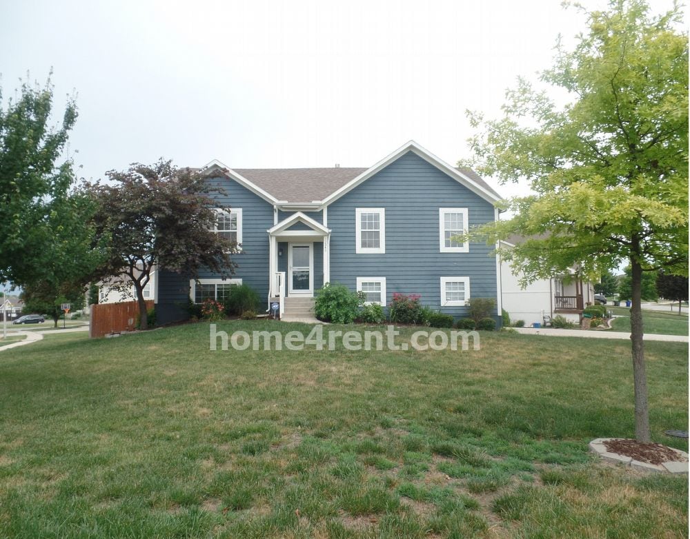 12340 S Logan St, Olathe, KS 66061 House for Rent in Olathe, KS