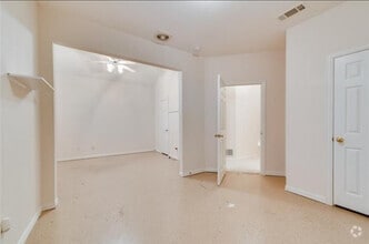 Building Photo - 7918 Ruskin Cir