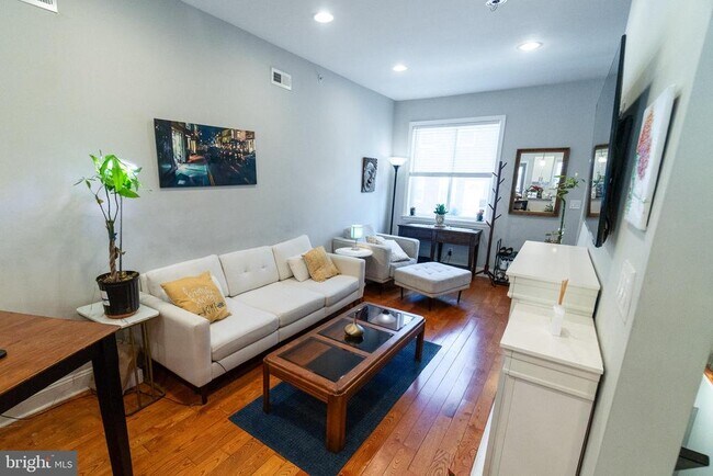 Foto del edificio - 1218 S Bucknell St