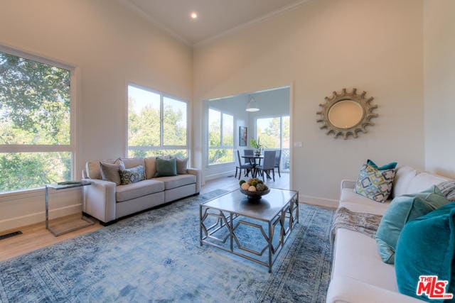 Building Photo - 3717 Blue Canyon Dr