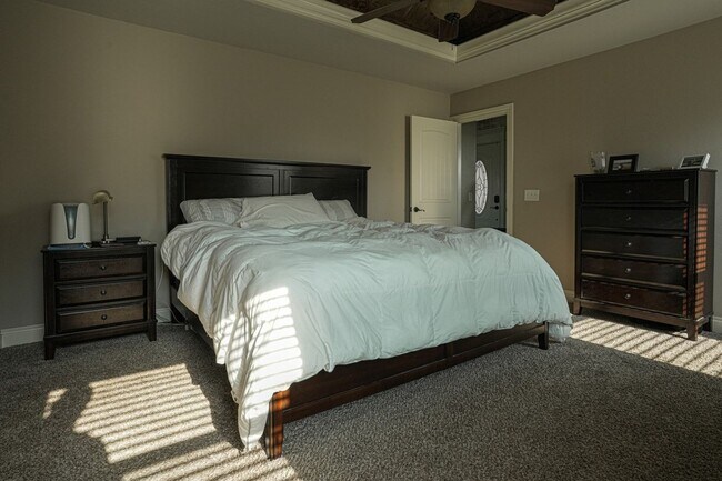 Foto del edificio - Beautiful Eastlake Home, easy access to Ft...