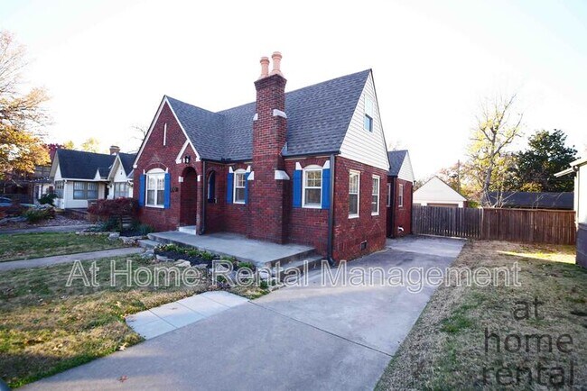 Foto del edificio - 1740 S Yorktown Ave