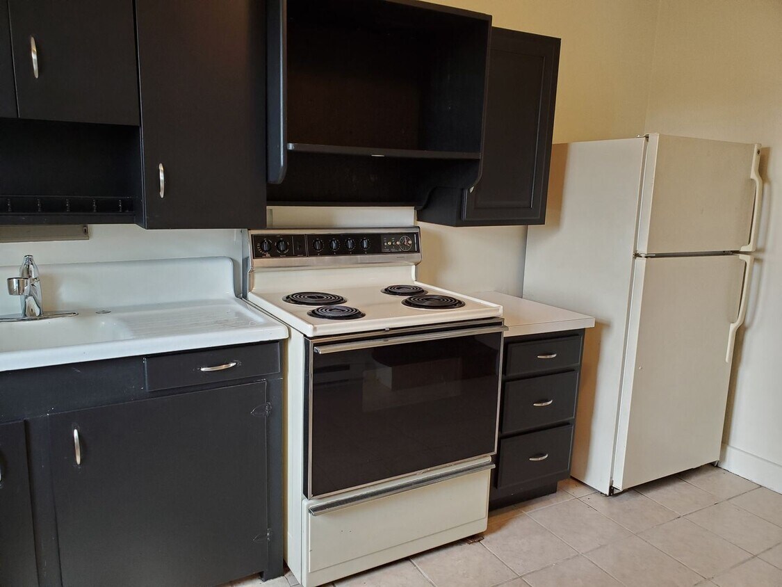 Foto principal - 890 Prospect Rd
