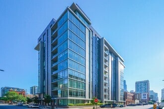 Building Photo - 360 W Erie St