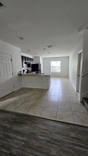 Building Photo - 1630 Primo Ct