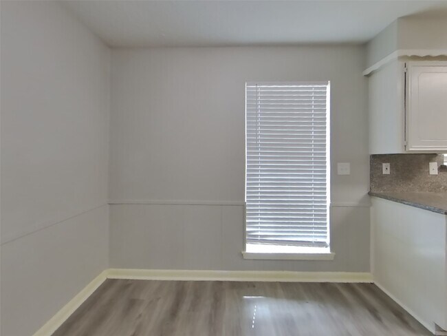 Building Photo - 23107 Earlmist Dr