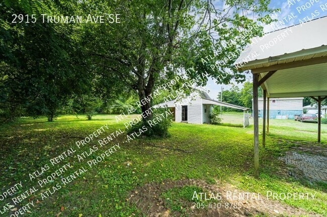 Building Photo - 2915 Truman Ave SE