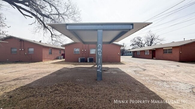 Building Photo - 2302 W 16th St