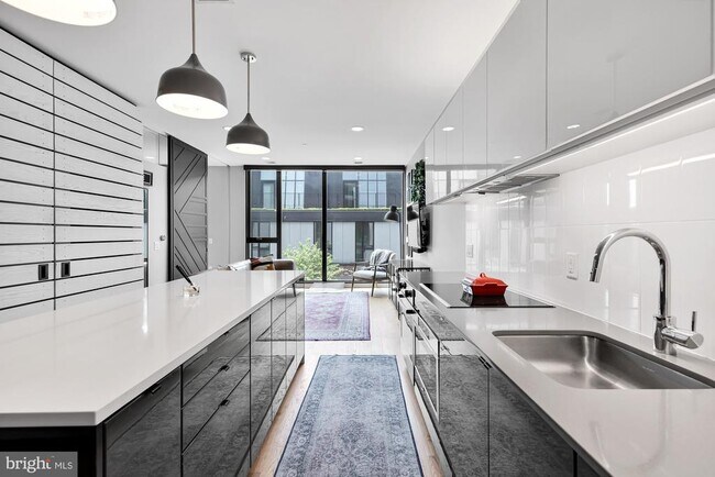 Foto del edificio - 57 N St NW