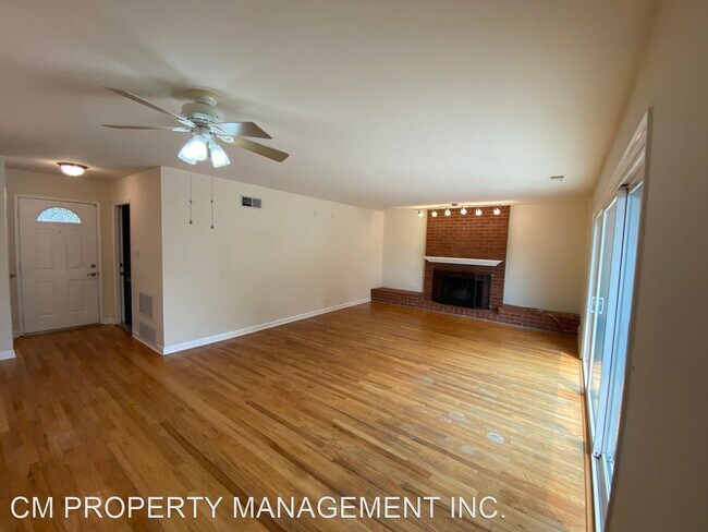 Foto del edificio - 3 br, 2 bath House - 4606 Bucknall Rd