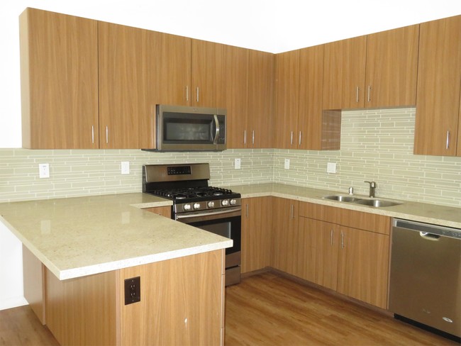 Foto del edificio - 12550 Laurel St