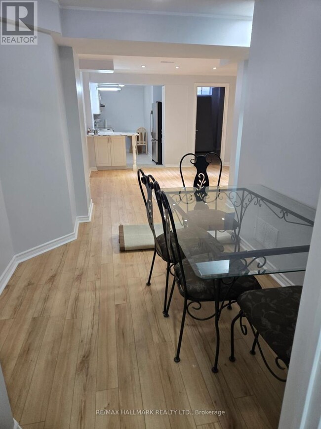 Building Photo - 2 Lady Loretta Ln