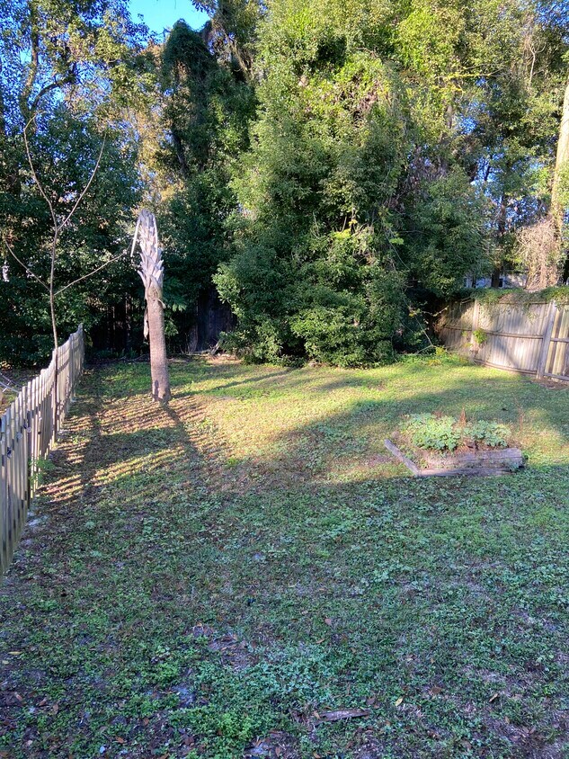 2160 Schumacher Ave, Jacksonville, FL 32207 Townhome Rentals in