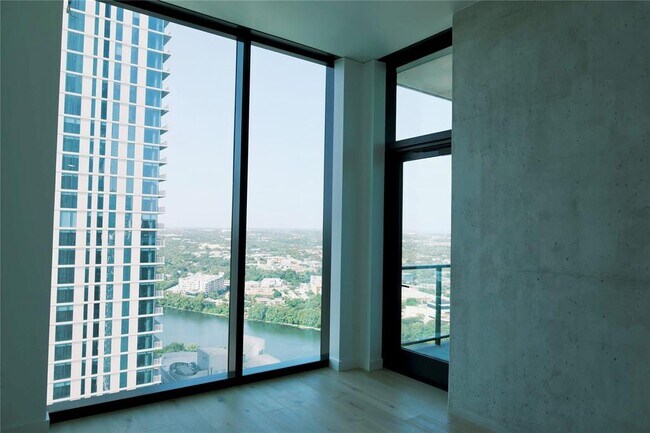 Foto del edificio - 610 Davis St