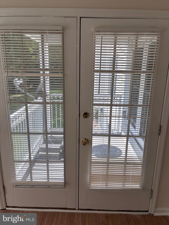 Foto del edificio - 1412 Greenbriar Cir