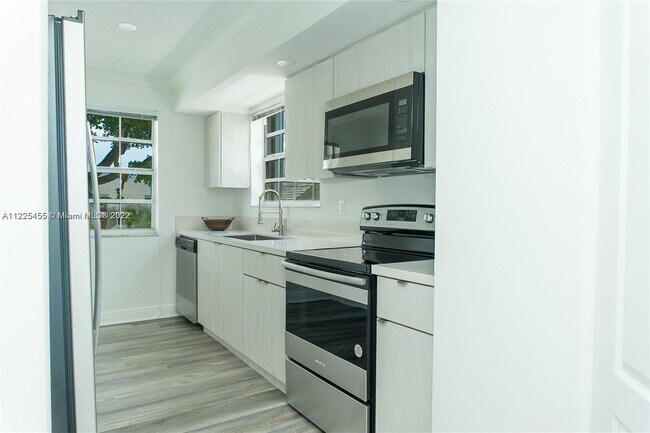 Foto del edificio - 2634 SE 21st Ct