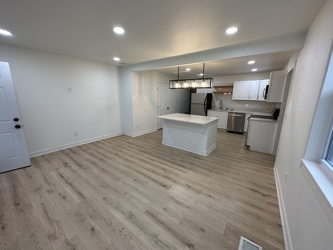 Foto del edificio - 519 Elgin St