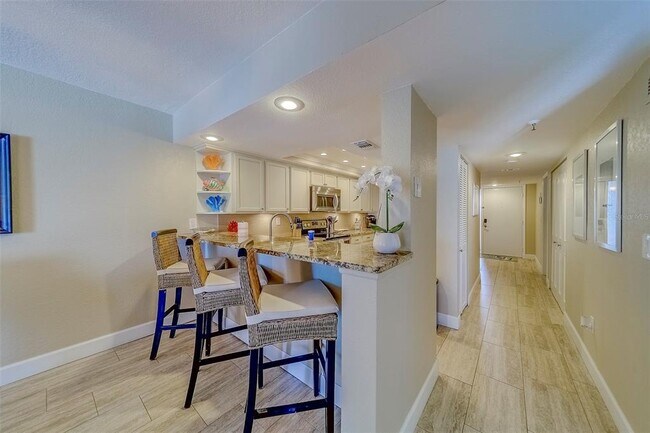 Foto del edificio - 17980 Gulf Blvd