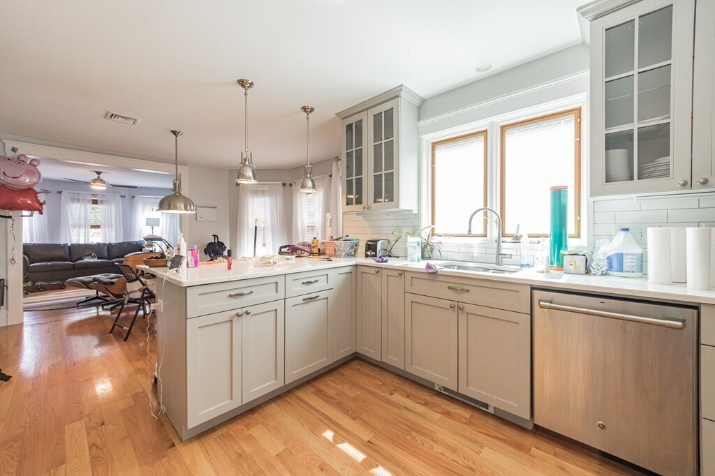 Foto principal - 32 Whitman St