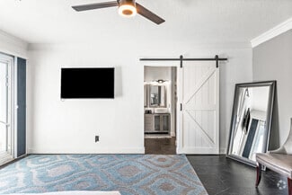 Building Photo - 12201 N 58th Way