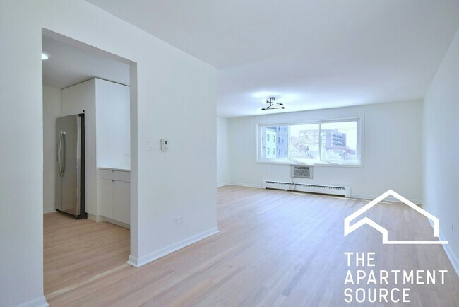 Foto del edificio - 830 Judson Ave