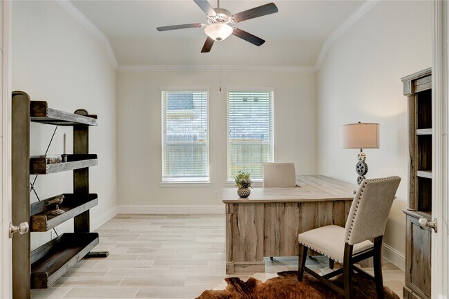 Building Photo - 18018 Zagranski Cedar Ct