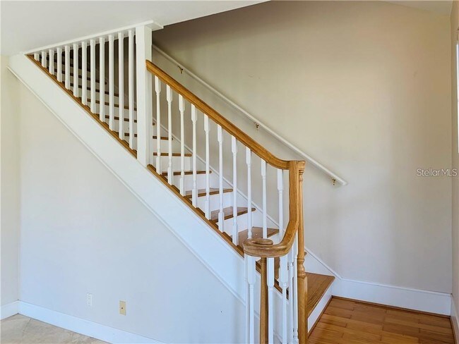 Foto del edificio - 832 Bay St NE