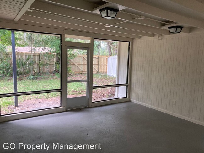 Foto del edificio - 4 br, 2 bath House - 906 NE 19TH PL