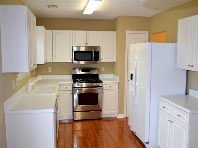 Foto del edificio - 200 Crossview Dr