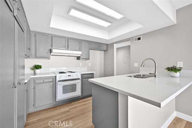 Building Photo - 9682 Paseo De Oro