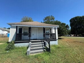 Building Photo - 319 Linwood Rd