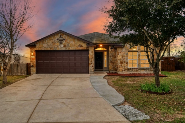 Building Photo - 1012 Estival Dr