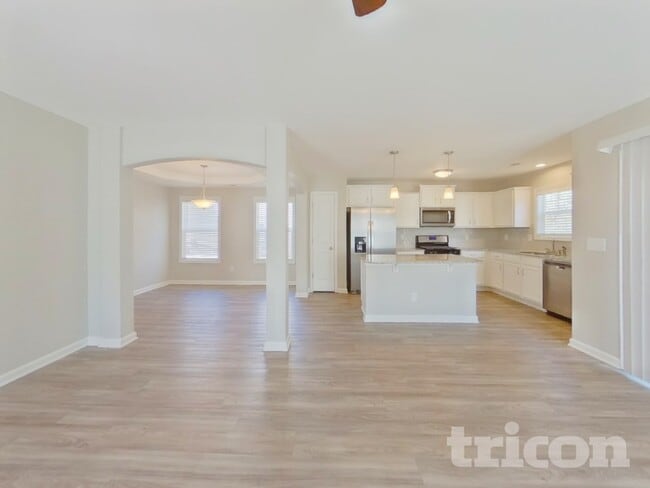 Building Photo - 285 Turnfield Dr.