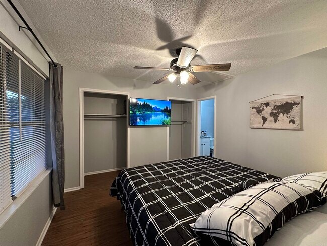 Foto del edificio - 3800 Pine St