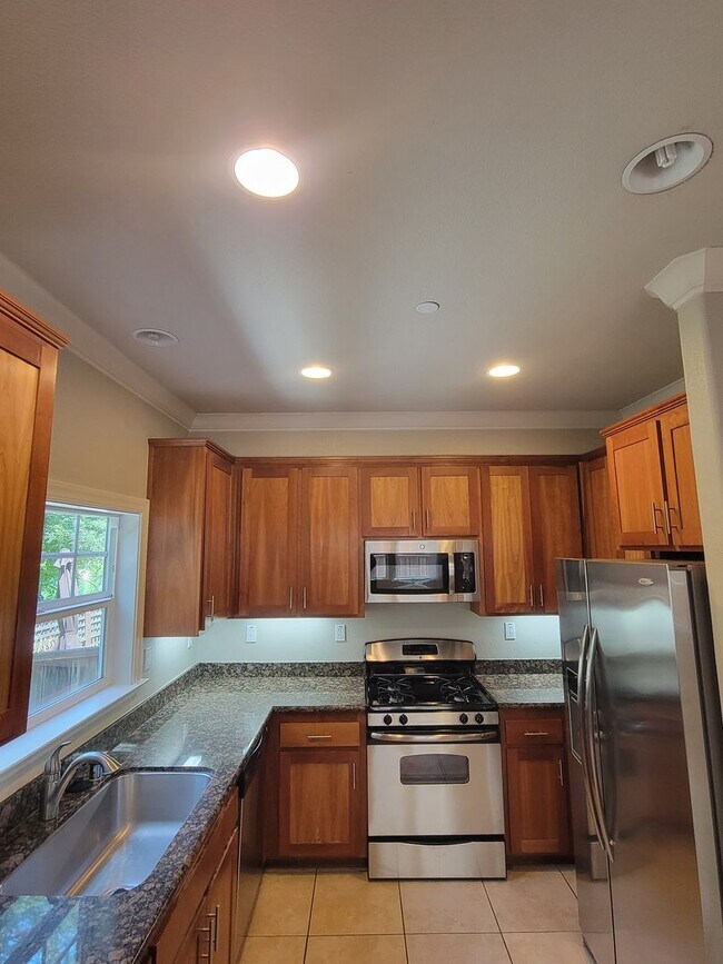 Foto del edificio - Charming Midtown Petaluma  – 3 Bed, 2.5 Bath