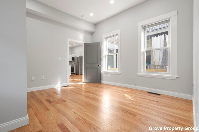 Foto del edificio - 531 E 5th St