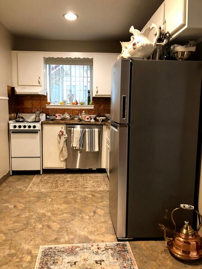 Foto del edificio - 315 Fox Run Ln