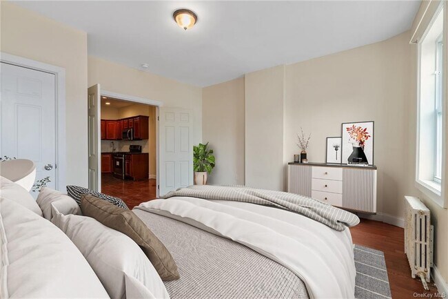 Foto del edificio - 181 Ashburton Ave