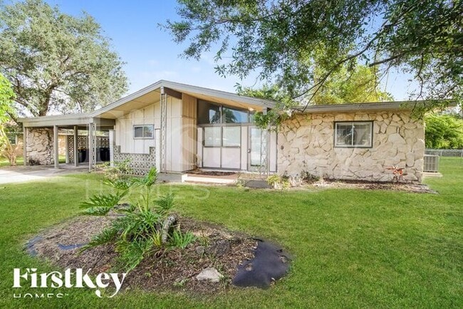 Foto del edificio - 2749 Elm Dr NE