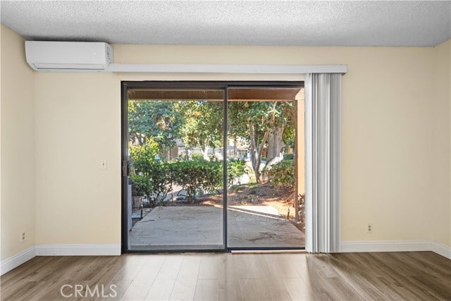 Building Photo - 208 Orange Blossom