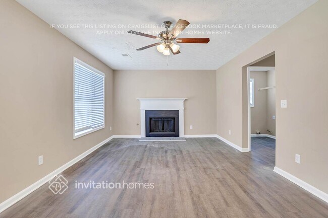 Foto del edificio - 7754 Providence Point Way