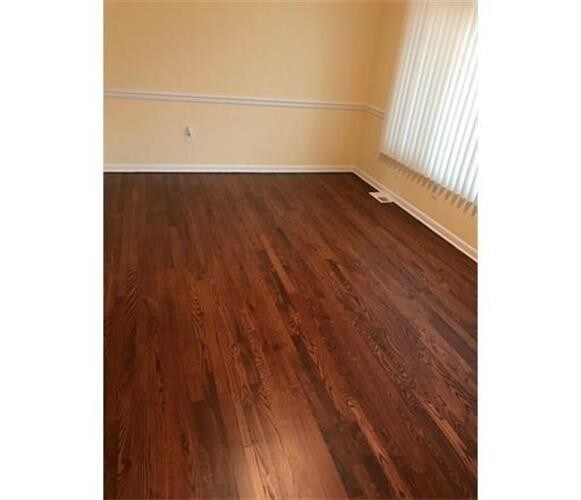 Foto del edificio - 61 Fairview Ave