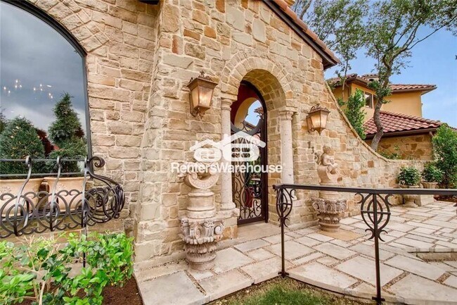 Building Photo - 13240 Villa Montana Way