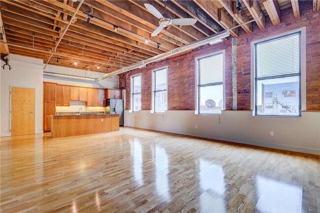 Foto del edificio - 224 Mill St