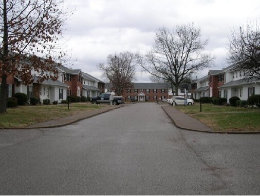 Ashley Court Apartments Evansville In Apartments Com