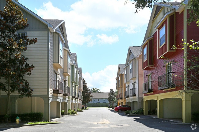 Stadium Place - Stadium Properties & The Highlands