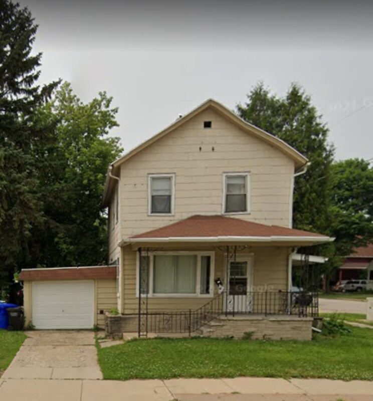 803 S Memorial Dr, Appleton, WI 54911 House Rental in Appleton, WI